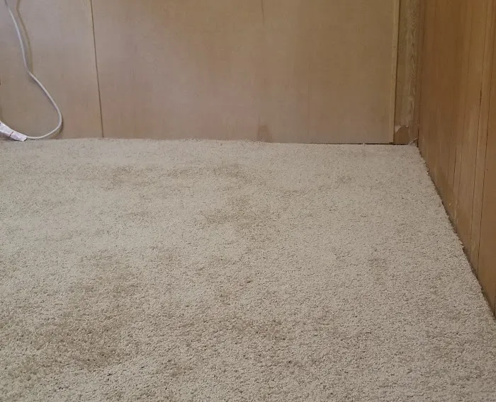 River City RV Home Rentals Picture 2