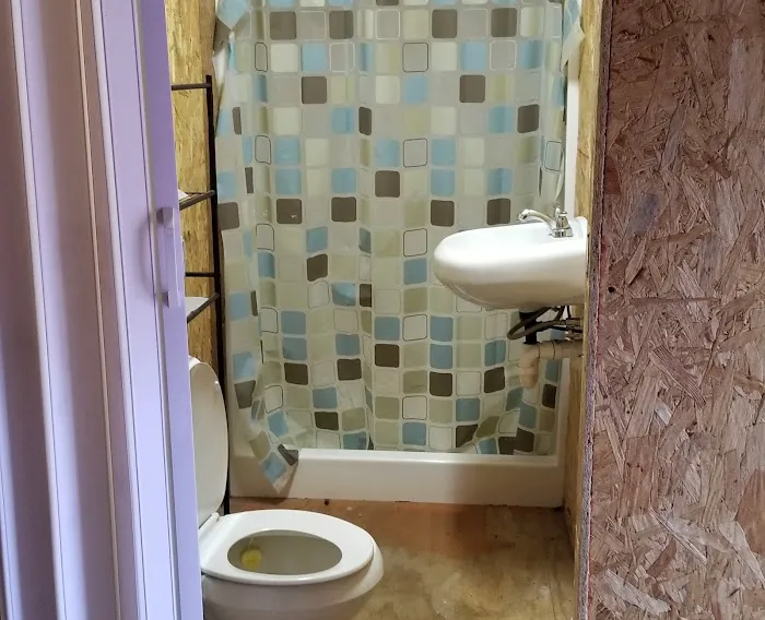 River City RV Home Rentals Picture 8
