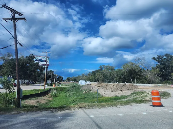 Bronco Bend RV Park Picture 3