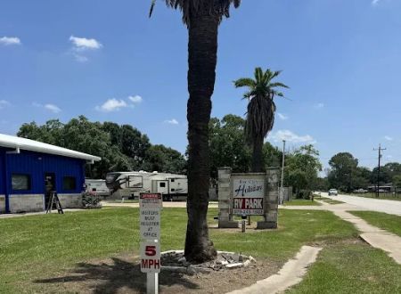 Bay City Holiday RV Park