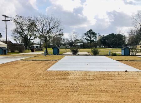 Safe Haven Mini RV Park - Markham, TX