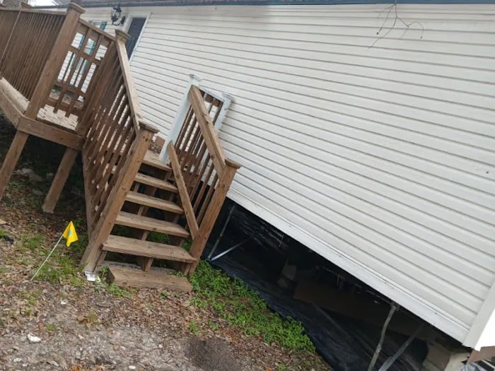 Green Acres Manufactured Home Park Picture 5