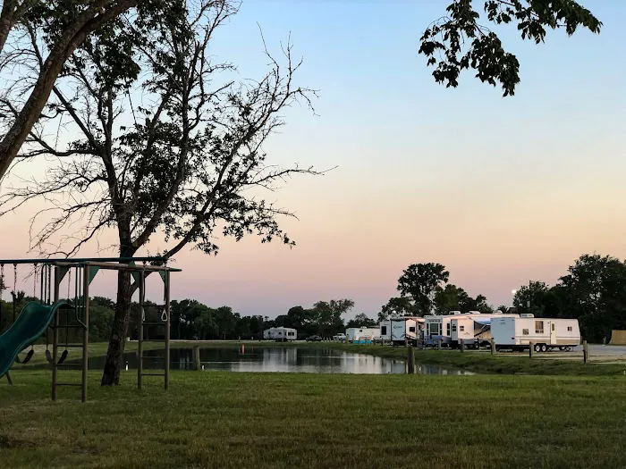 The Bend RV Park Picture 3