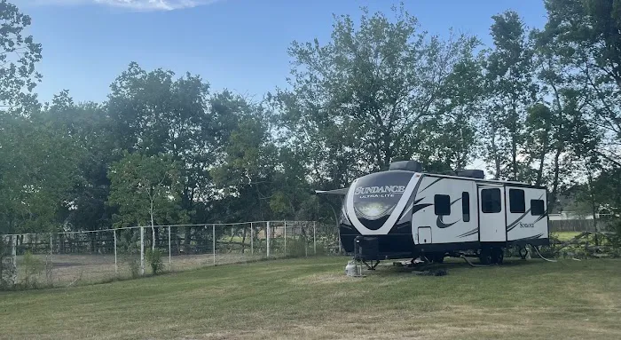 Rivers Inn RV Park Picture 3