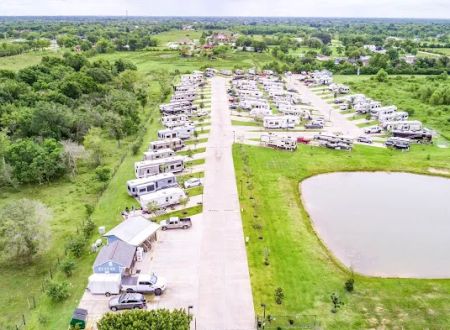 Pearland RV Park