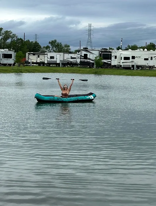 Cullen RV Resort Picture 5