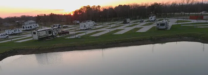 Cullen RV Resort Picture 2