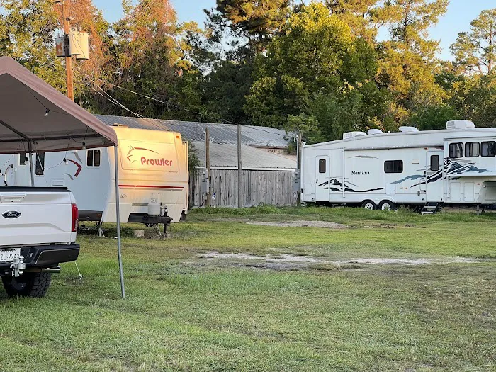 East houston RV park Picture 8