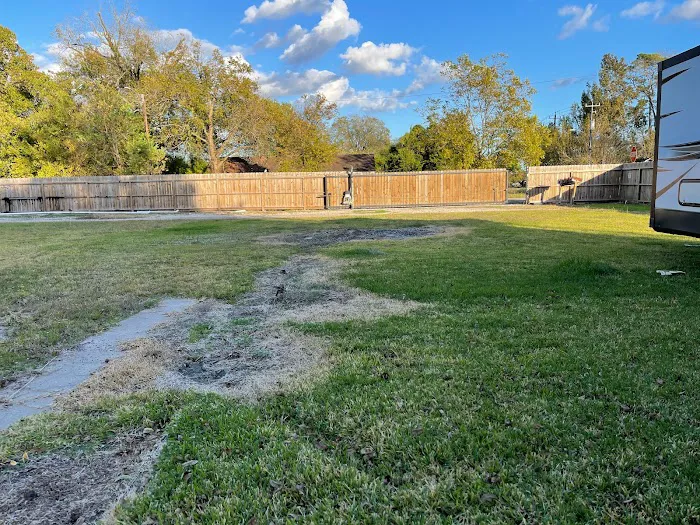 East houston RV park Picture 2