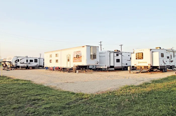 Haskell Co-Op RV Park Picture 2