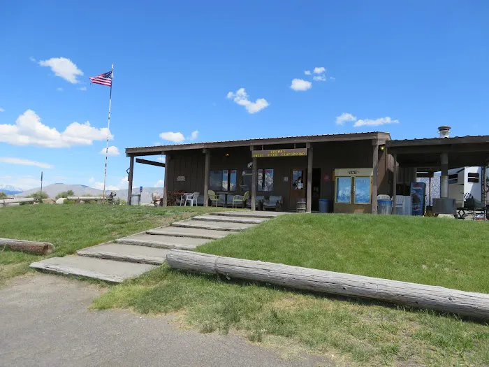 Brown's Owens River Campground Picture 1