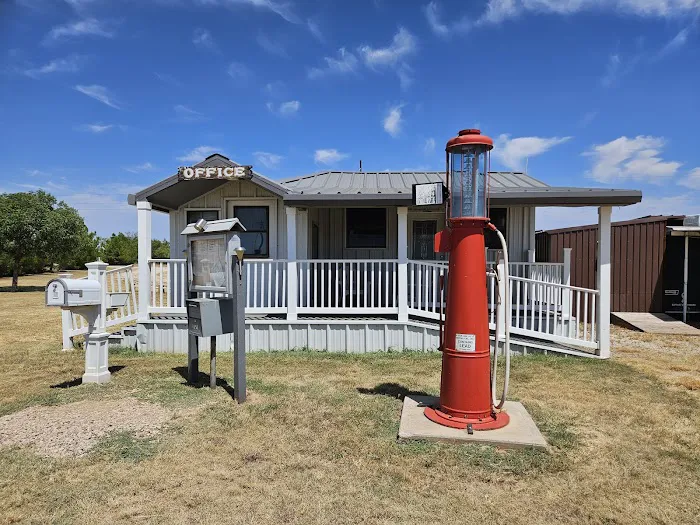 Rain Tree RV Park Picture 5