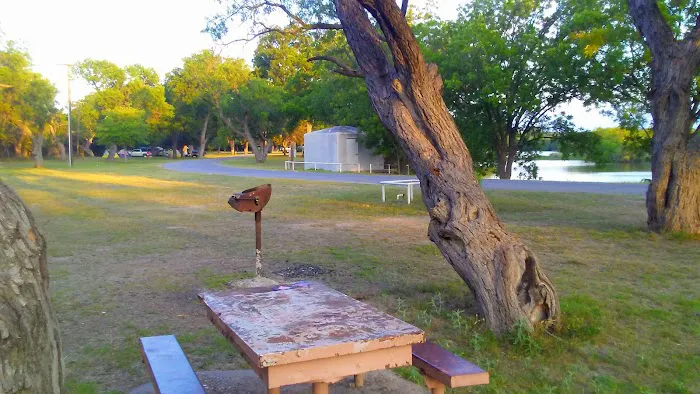 Huling RV Park Picture 1