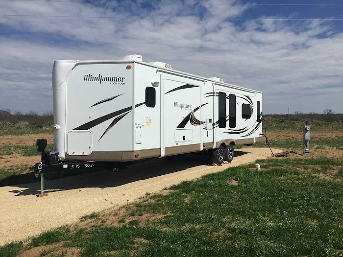 Sam's Place RV Park Picture 7