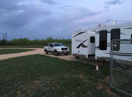 Sam's Place RV Park