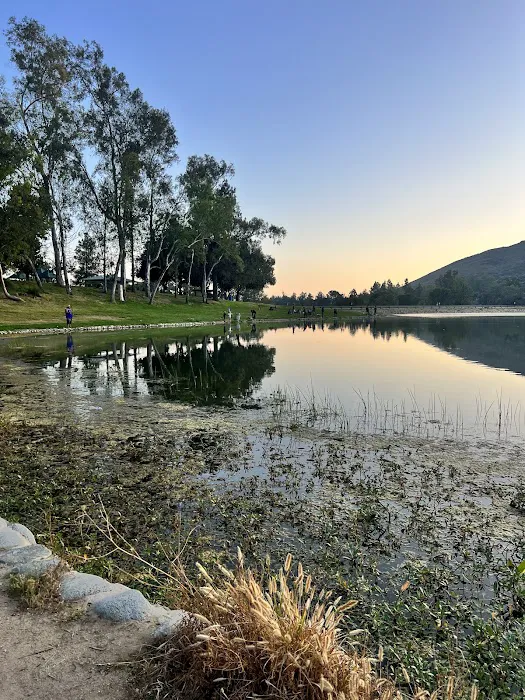 Yucaipa Regional Park RV Campground Picture 5