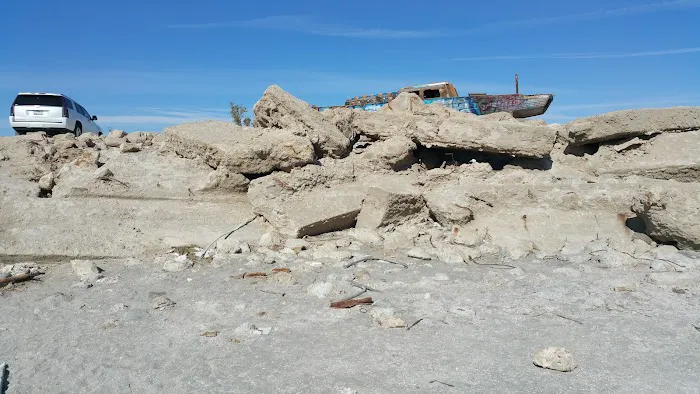 Bombay Beach Campground Picture 6