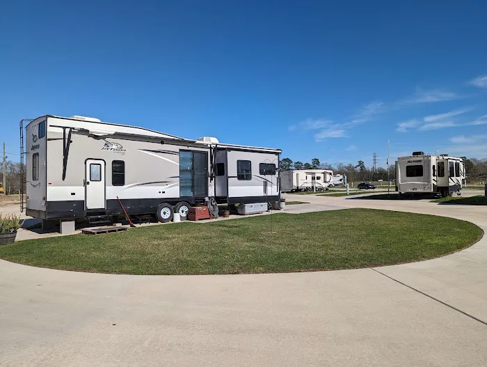 Junction Meadows RV Park Picture 9