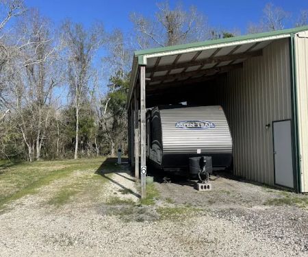 Eagle Cove RV park near Baytown and Mont Belvieu and Cove