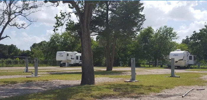 Scott RV Park Picture 7