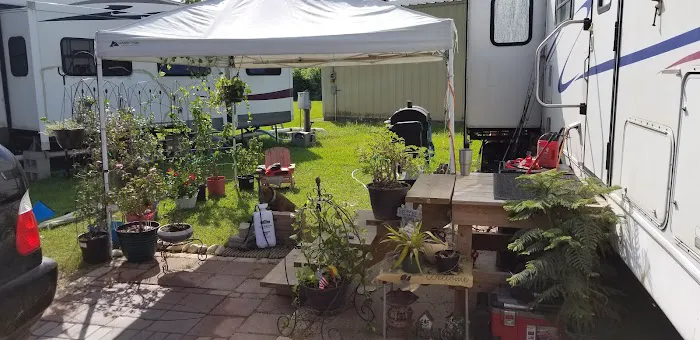 Hunter's RV Park: Office Picture 2