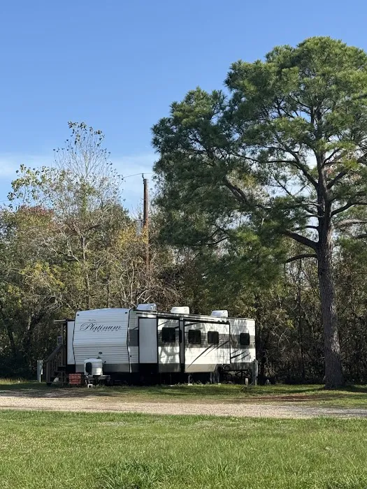 Lazy Acres RV Park Picture 5