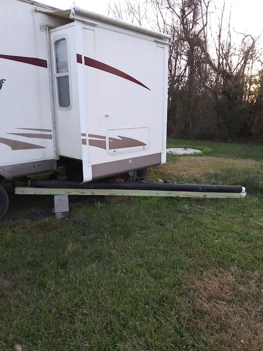 Lazy Acres RV Park Picture 10