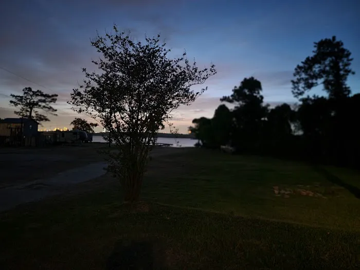 Eagles Pointe RV and Camping At The Highlands Picture 3