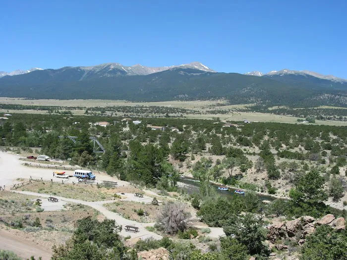 Railroad Bridge Campground Picture 8