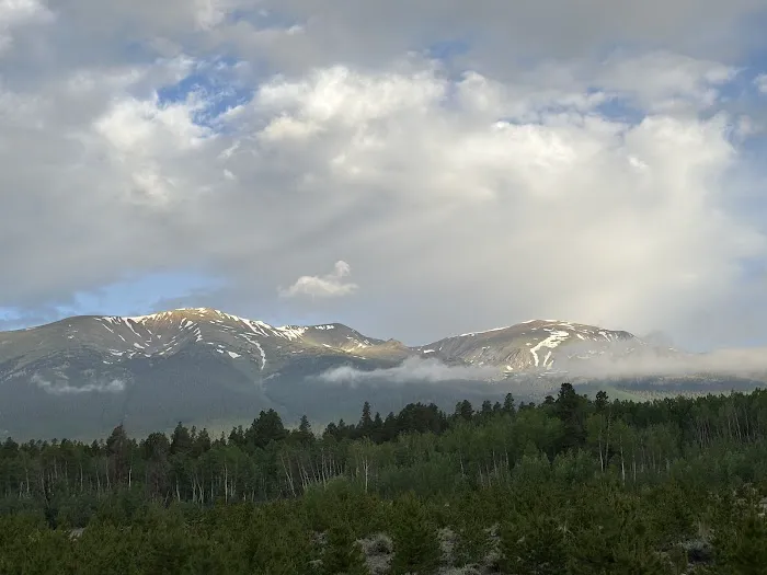 Twin lakes free camping Picture 1