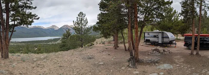 Twin lakes free camping Picture 3