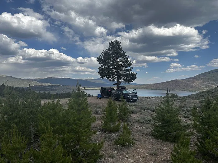 Twin lakes free camping Picture 8