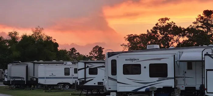 Sheldon Lake RV Resort Picture 1