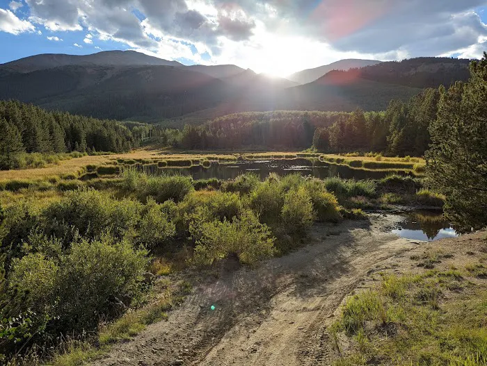 Twin Lakes Area North Picture 7