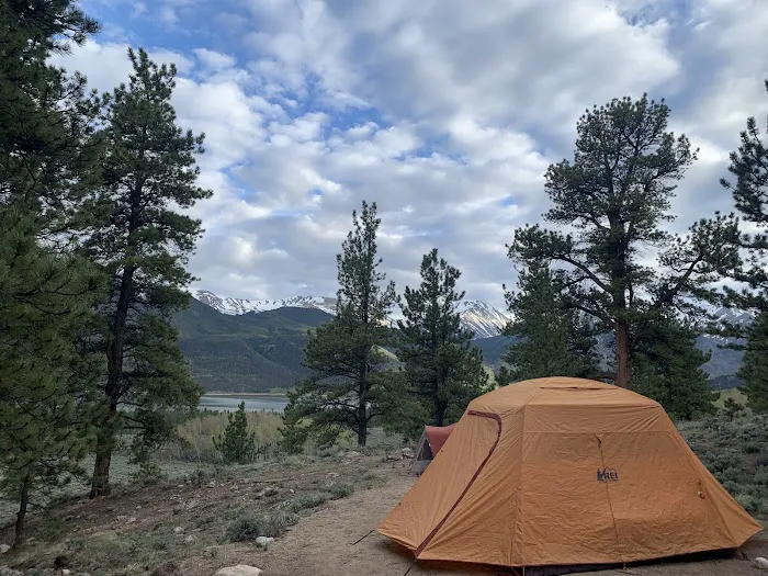 Lakeview Campground Picture 2