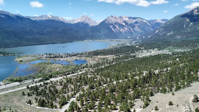 Lakeview Campground Picture 1