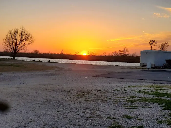 Alligator Alley RV Park Picture 5
