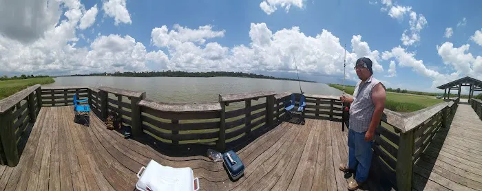 Anahuac RV Park Picture 3