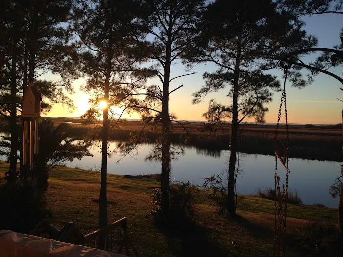 Trinity Bay RV & Lodging Picture 9