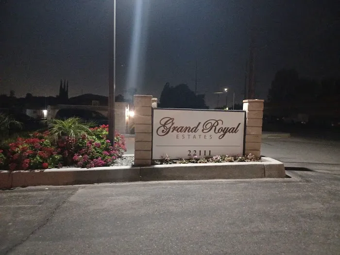 Grand Royal Estates Picture 6