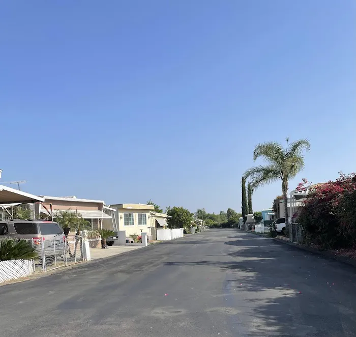 El Dorado Mobile Home Park Picture 7