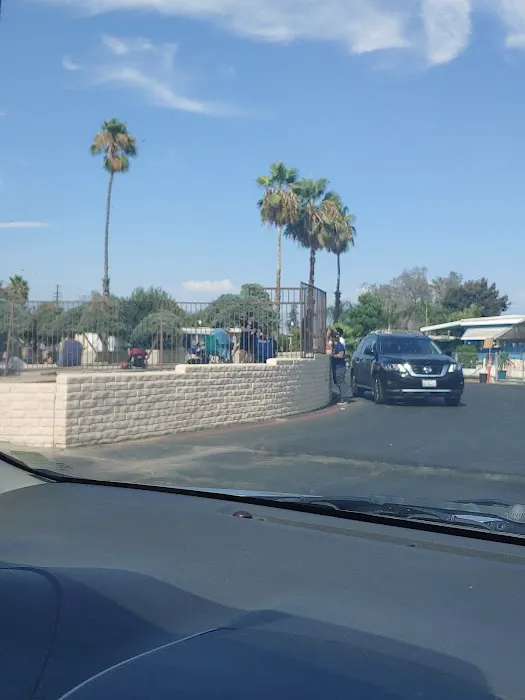 El Dorado Mobile Home Park Picture 4