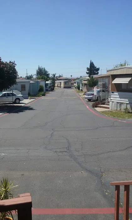 Arrow Lane Mobile Home Park Picture 6