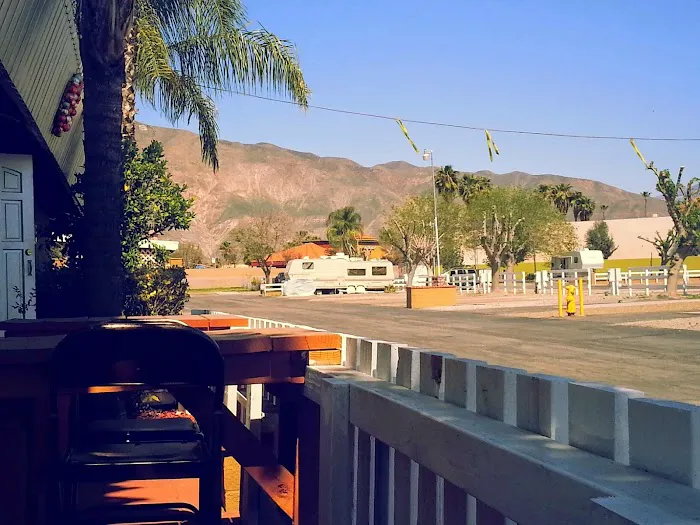 Diamond Valley RV Park Picture 7