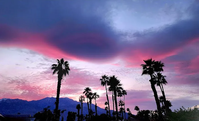Desert Sands Mobile Home Community Picture 2