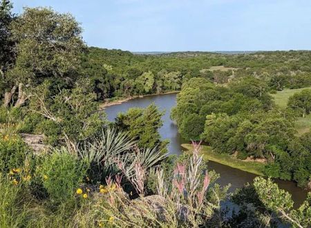 Barefoot Camp and R.V. Park