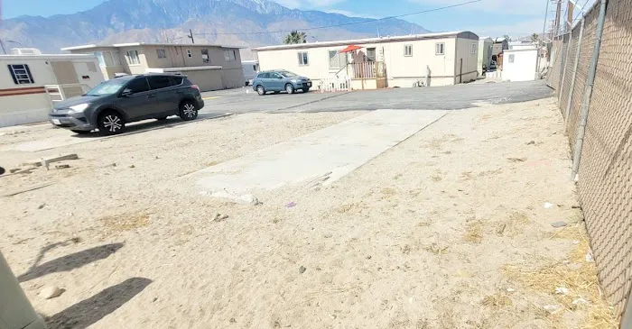 Indian Canyon Mobile Home Park Picture 3