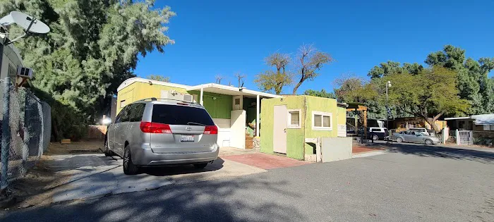 Country Squire RV and Mobile Home Park Picture 5