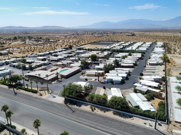 Park West Mobile Home Park Picture 5