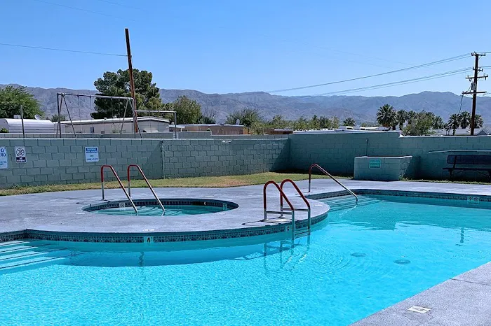 Palm Drive Mobile Estates Picture 9